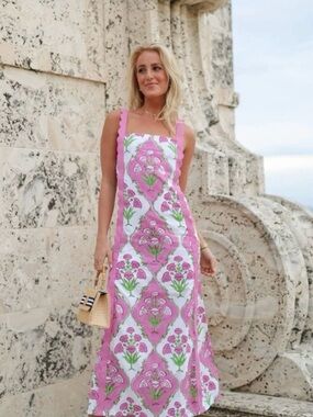 Scalloped Strap Pink Floral Maxi Dress